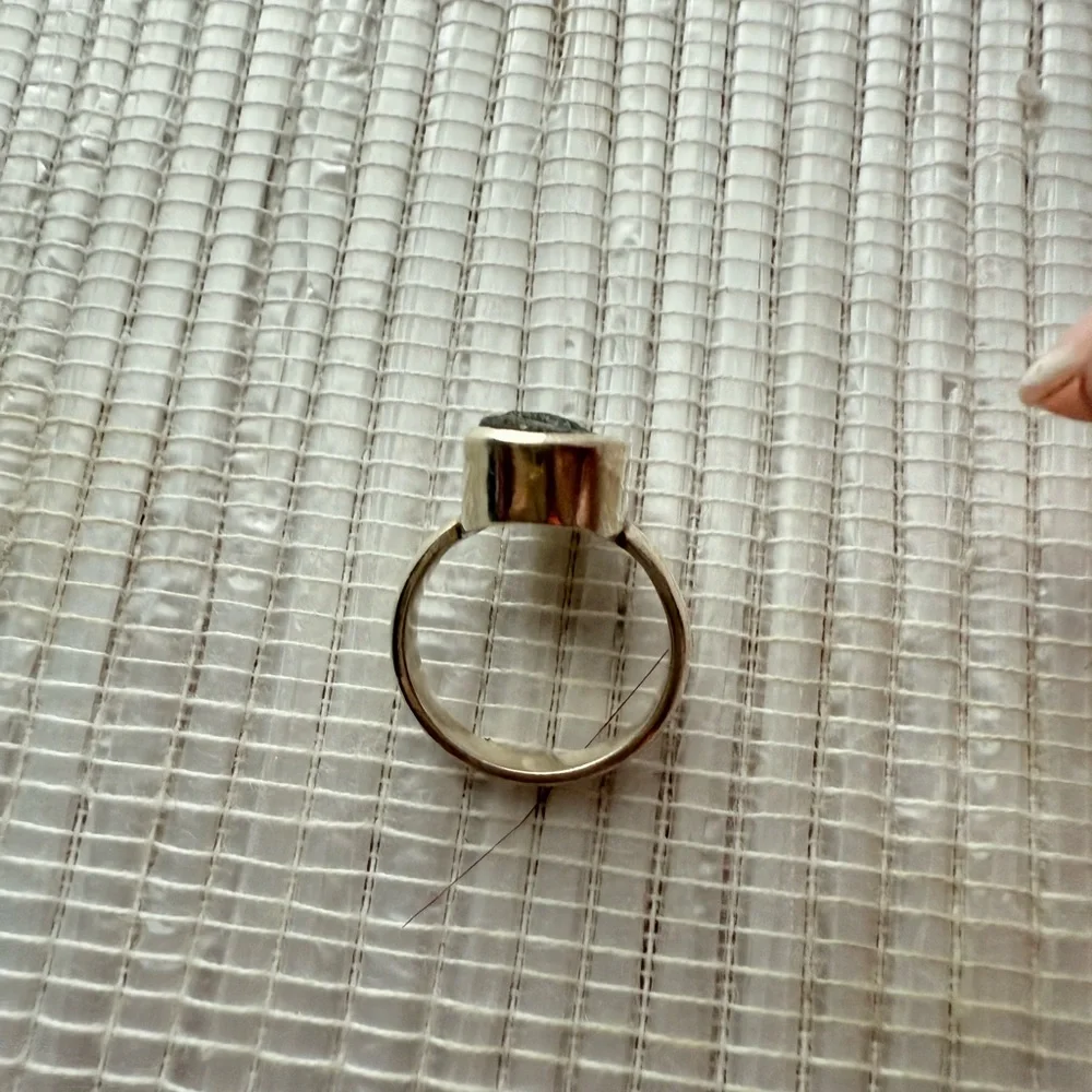 Sterling raw labradorite ring 6 1/2 - Picture 9 of 11